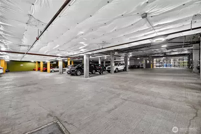 4020 Aurora Avenue N #305, Seattle, WA 98103 - Photo 30