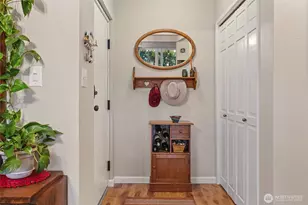 2021 N Laventure Rd, Mount Vernon, WA 98273 - Photo 4