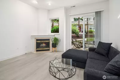 2020 132nd Avenue SE #204, Bellevue, WA 98005 - Photo 6