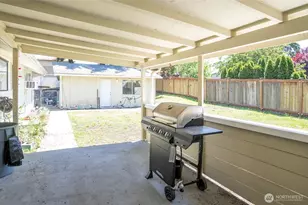 438 174th St S, Spanaway, WA 98387 - Photo 24