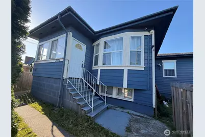 3926 S Warsaw Street, Seattle, WA 98118 - Photo 2