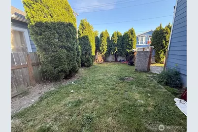 3926 S Warsaw Street, Seattle, WA 98118 - Photo 4