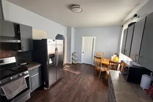 3926 S Warsaw St, Seattle, WA 98118 - Photo 10