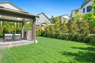 23973 NE 25th St, Sammamish, WA 98074 - Photo 36