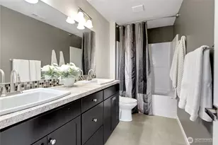 10901 174th Ave E, Bonney Lake, WA 98391 - Photo 22