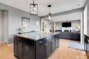 10901 174th Ave E, Bonney Lake, WA 98391 - Photo 12