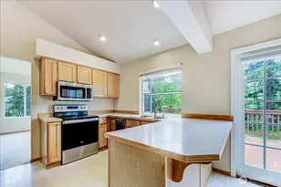 7001 60th Pl NE, Marysville, WA 98270 - Photo 6