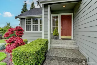 7001 60th Place NE, Marysville, WA 98270 - Photo 2