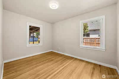 1425 S 52nd Street, Tacoma, WA 98408 - Photo 10