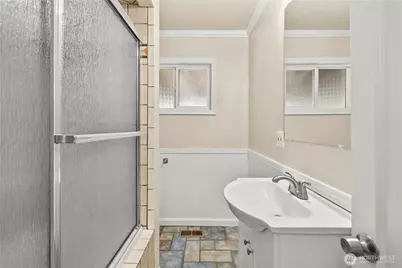 1425 S 52nd Street, Tacoma, WA 98408 - Photo 12