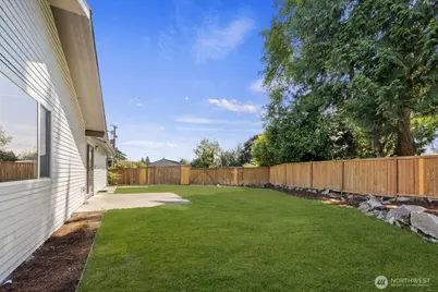 18909 46th Ave S, SeaTac, WA 98188 - Photo 28