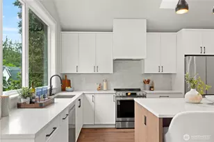 529 SE Bush St, Issaquah, WA 98027 - Photo 12