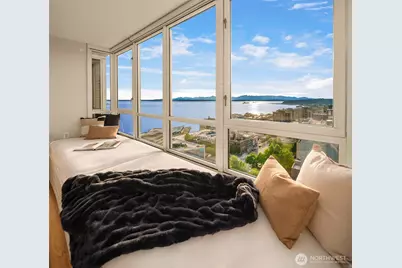 2125 1st Avenue #1902, Seattle, WA 98121 - Photo 2