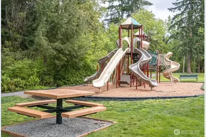 25235 SE Klahanie Blvd #K102, Sammamish, WA 98029 - Photo 24