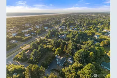 193 N Narwhal Loop NW, Ocean Shores, WA 98569 - Photo 12