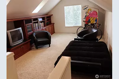 9221 181st Avenue E, Bonney Lake, WA 98391 - Photo 32