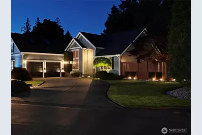 9221 181st Avenue E, Bonney Lake, WA 98391 - Photo 2