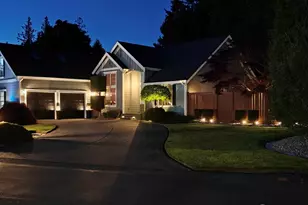 9221 181st Ave E, Bonney Lake, WA 98391 - Photo 2