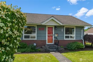 926 6th Ave SW, Puyallup, WA 98371 - Photo 1