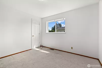 926 6th Avenue SW, Puyallup, WA 98371 - Photo 14
