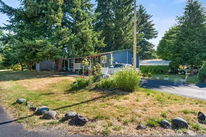 1024 Lincoln Avenue E, Tenino, WA 98589 - Photo 2