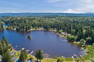 32421 Whitman Lake Dr E, Graham, WA 98338 - Photo 4