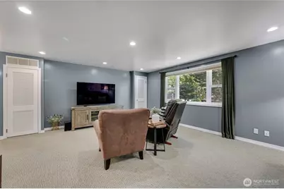 10157 NE 200th Street, Bothell, WA 98011 - Photo 14