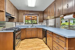 7825 Mullen Rd SE, Lacey, WA 98503 - Photo 10