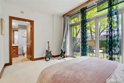 10620 NE 9th Place #TH-6, Bellevue, WA 98004 - Photo 10