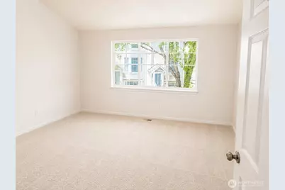 9630 178th Place NE #2, Redmond, WA 98052 - Photo 24