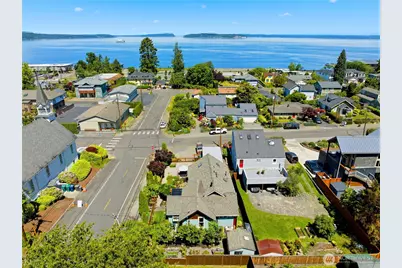 308 Loveland Avenue, Mukilteo, WA 98275 - Photo 2
