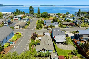 308 Loveland Ave, Mukilteo, WA 98275 - Photo 2