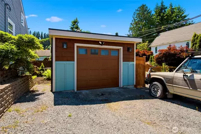 308 Loveland Avenue, Mukilteo, WA 98275 - Photo 6
