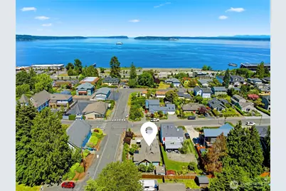 308 Loveland Avenue, Mukilteo, WA 98275 - Photo 1