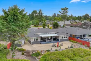 399 Eaglenest Ct SE, Ocean Shores, WA 98569 - Photo 2