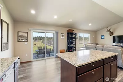 2217 Sirkka Ave, Centralia, WA 98531 - Photo 8