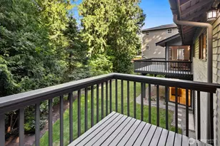 2807 NE 183rd St, Lake Forest Park, WA 98155 - Photo 26