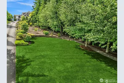 2409 Evergreen Point Road, Medina, WA 98039 - Photo 38