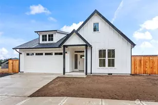 260 Eminence Ave, Winlock, WA 98056 - Photo 2