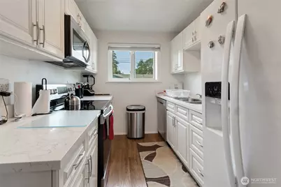 6953 S Madison Street, Tacoma, WA 98409 - Photo 16