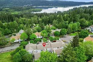 22215 SE 42nd Ln, Issaquah, WA 98029 - Photo 2