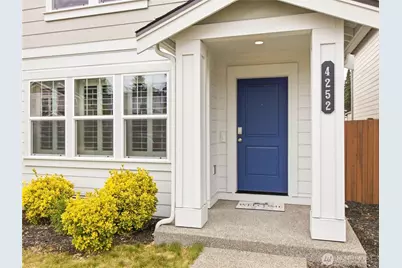 4252 Savannah Loop NE, Olympia, WA 98516 - Photo 2