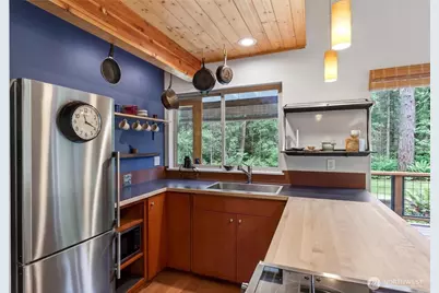 9615 Otso Point Road, Anderson Island, WA 98303 - Photo 8
