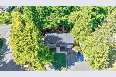 4327 184th Street SW, Lynnwood, WA 98037 - Photo 2