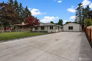 8827 B E D St, Tacoma, WA 98445 - Photo 1