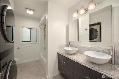 2703 25th Street SW, Puyallup, WA 98373 - Photo 18