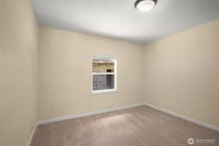 2703 25 St SW, Puyallup, WA 98373 - Photo 12