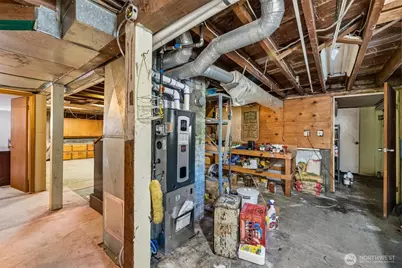 8812 Dibble Avenue NW, Seattle, WA 98117 - Photo 20