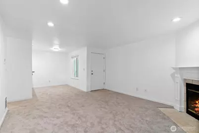 22810 30th Avenue S #B103, Des Moines, WA 98198 - Photo 12