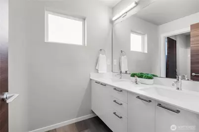 1536 141st Street E #60, Tacoma, WA 98445 - Photo 10